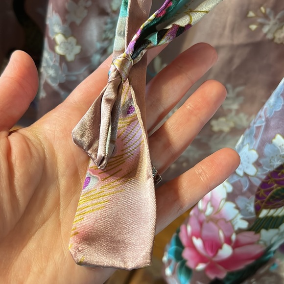 Silky Robe - Picture 6 of 6